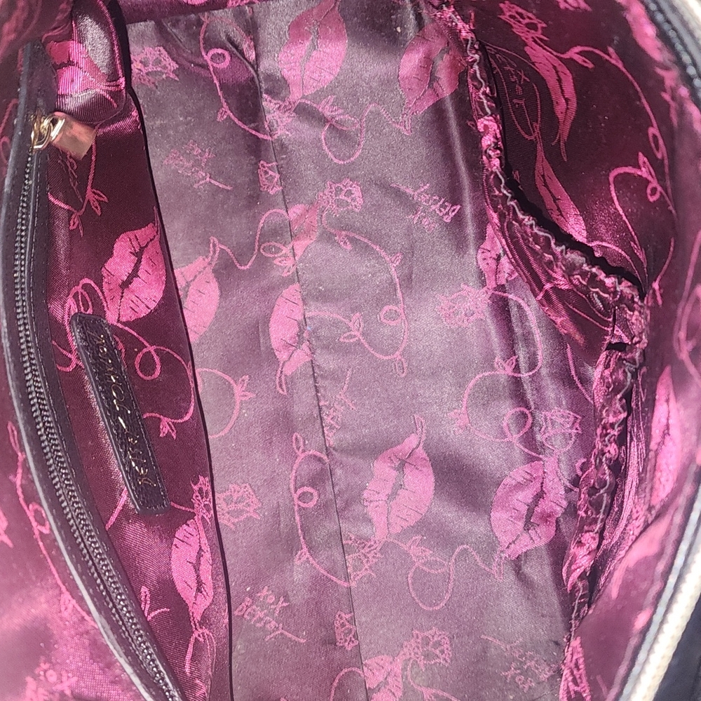 Betsey Johnson - Picture 3 of 5